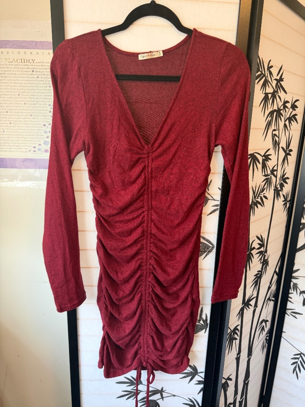 Heart & Hips Red Ruched V-Neck Long Sleeve Dress